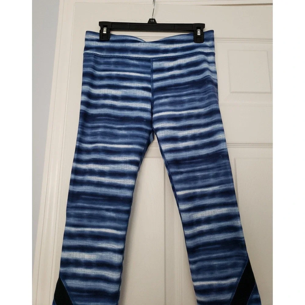 Under Armour‎ Womans Leggings Size Small